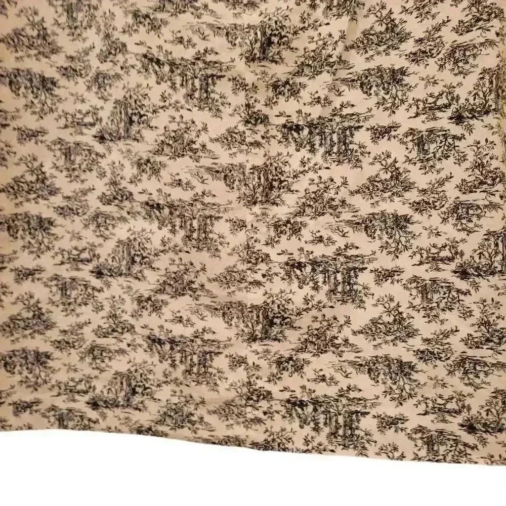 Gap Women's White & Black Floral Cotton/Spandex Straight Pencil Skirt - Picture 2 of 9